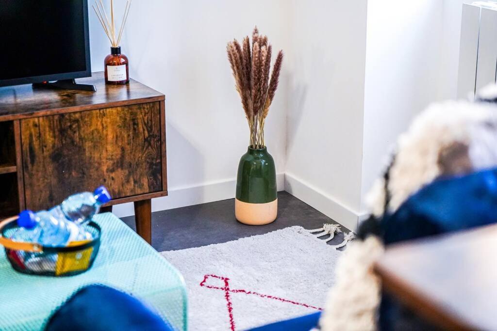 Le Petit Faubourg • Fibre • Proche Centre-Ville Châteauroux Zewnętrze zdjęcie